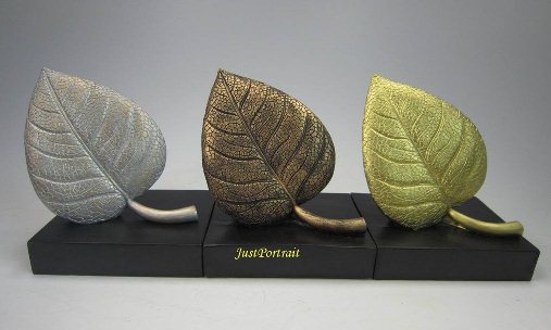 Commission custom corporate award and sales award in bronze or resin